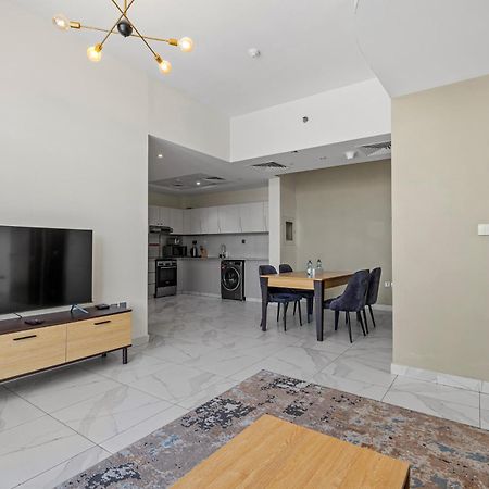 Unlock Waters Edge Apartment Дубай Екстериор снимка