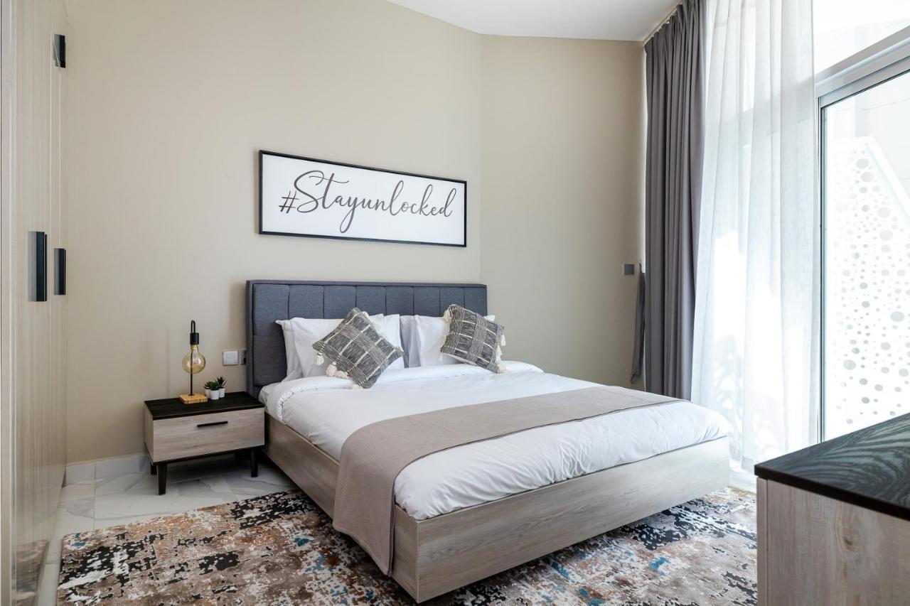 Unlock Waters Edge Apartment Дубай Екстериор снимка