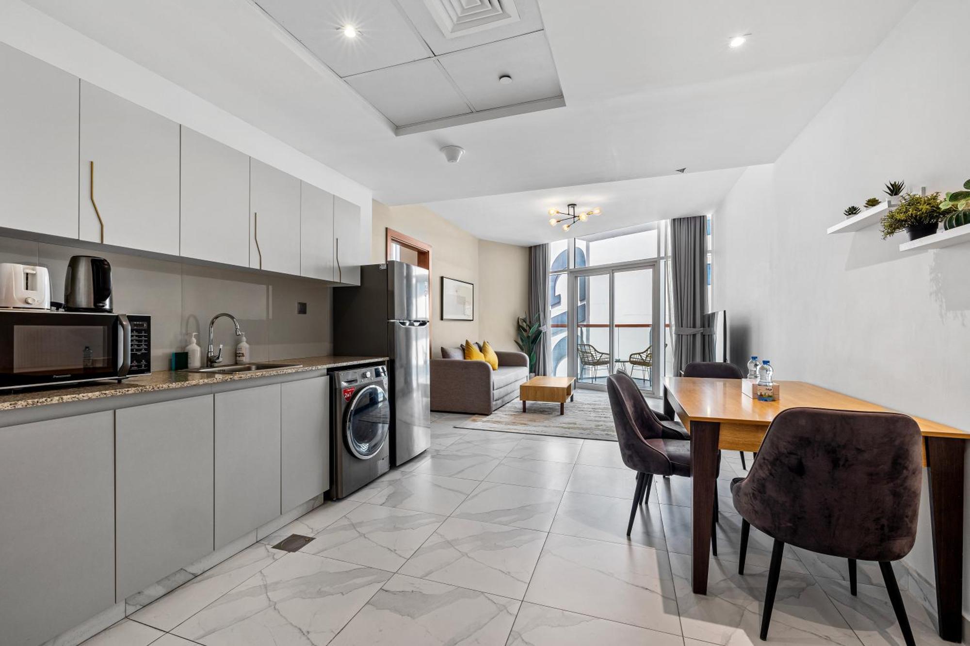 Unlock Waters Edge Apartment Дубай Екстериор снимка