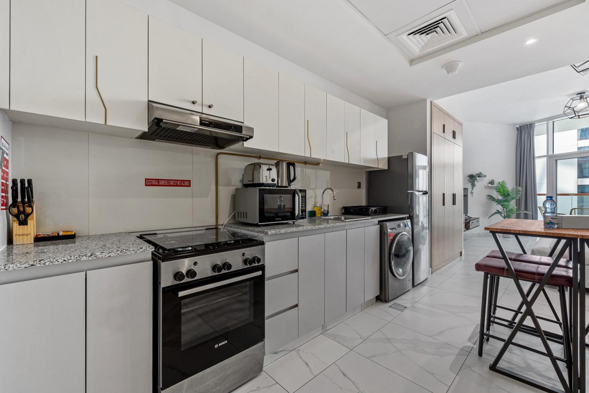 Unlock Waters Edge Apartment Дубай Екстериор снимка